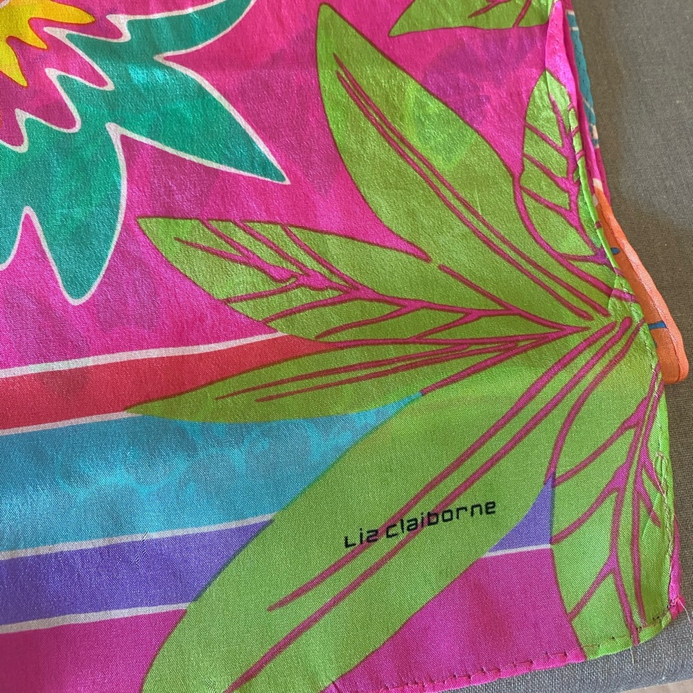 Vintage Liz Claiborne scarf